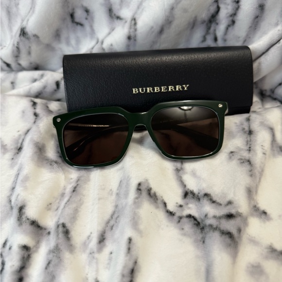 Burberry Men's Sunglasses - Picture 1 of 7